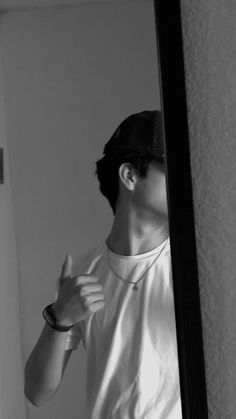 <em>Javier S.</em>